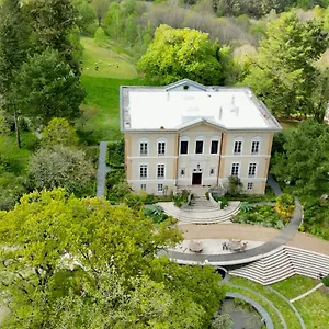 3* Bed & Breakfast Chateau De Bezyl