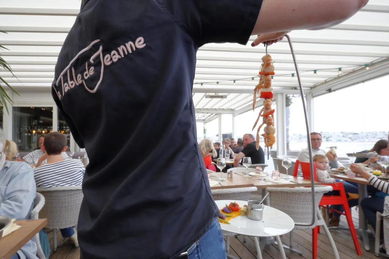 La Table De Jeanne Hotel Erquy 2*,  France
